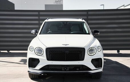 Bentley Bentayga I, 2024 год, 28 890 000 рублей, 2 фотография