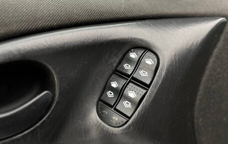 Ford Focus IV, 2002 год, 270 000 рублей, 29 фотография