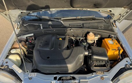 Chevrolet Niva I рестайлинг, 2004 год, 299 999 рублей, 8 фотография