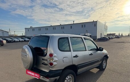 Chevrolet Niva I рестайлинг, 2004 год, 299 999 рублей, 4 фотография