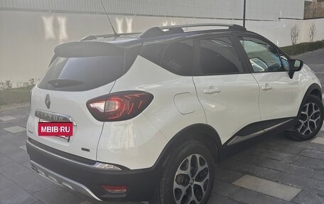 Renault Kaptur I рестайлинг, 2016 год, 1 600 000 рублей, 6 фотография