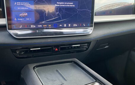 Volkswagen Teramont, 2025 год, 6 300 000 рублей, 29 фотография