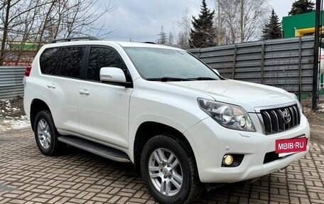 Toyota Land Cruiser Prado 150 рестайлинг 2, 2010 год, 3 200 000 рублей, 3 фотография