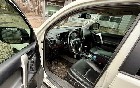 Toyota Land Cruiser Prado 150 рестайлинг 2, 2010 год, 3 200 000 рублей, 9 фотография