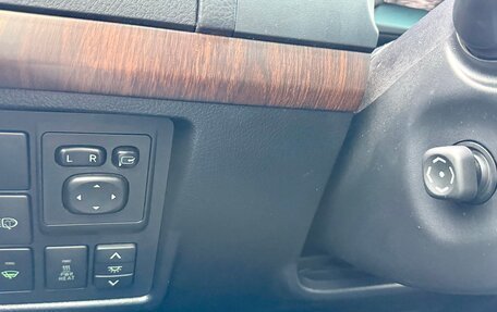 Toyota Land Cruiser Prado 150 рестайлинг 2, 2010 год, 3 200 000 рублей, 18 фотография