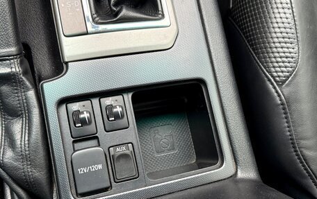 Toyota Land Cruiser Prado 150 рестайлинг 2, 2010 год, 3 200 000 рублей, 21 фотография