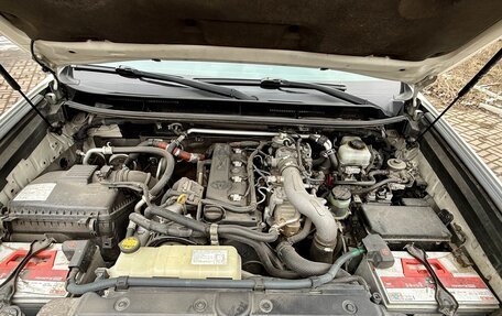 Toyota Land Cruiser Prado 150 рестайлинг 2, 2010 год, 3 200 000 рублей, 26 фотография