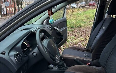 Renault Logan II, 2014 год, 1 250 000 рублей, 9 фотография