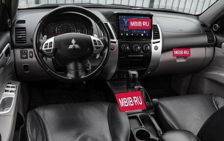 Mitsubishi Pajero Sport II рестайлинг, 2010 год, 1 899 000 рублей, 6 фотография