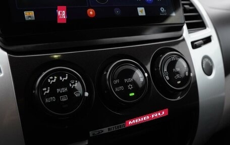 Mitsubishi Pajero Sport II рестайлинг, 2010 год, 1 899 000 рублей, 16 фотография