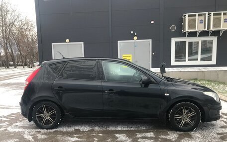 Hyundai i30 I, 2010 год, 650 000 рублей, 4 фотография