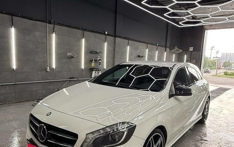 Mercedes-Benz A-Класс, 2014 год, 1 670 000 рублей, 11 фотография