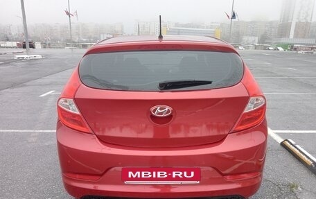 Hyundai Solaris II рестайлинг, 2014 год, 800 000 рублей, 8 фотография