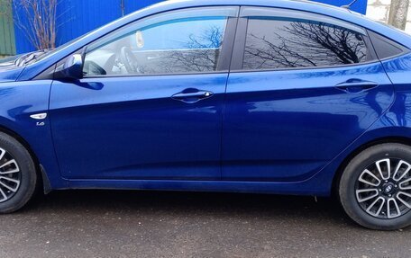 Hyundai Solaris II рестайлинг, 2015 год, 935 000 рублей, 4 фотография