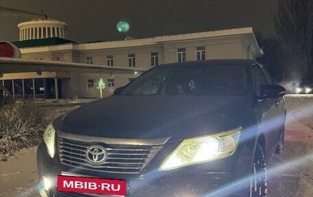 Toyota Camry, 2013 год, 1 250 000 рублей, 2 фотография