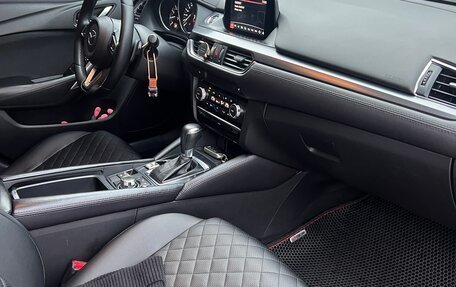 Mazda 6, 2016 год, 1 800 000 рублей, 9 фотография