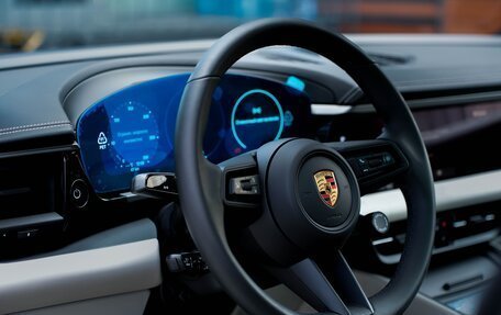 Porsche Macan, 2025 год, 16 990 000 рублей, 11 фотография