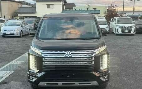 Mitsubishi Delica D:5 I, 2021 год, 3 350 000 рублей, 2 фотография