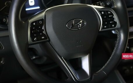 Hyundai Sonata VII, 2018 год, 1 599 000 рублей, 10 фотография