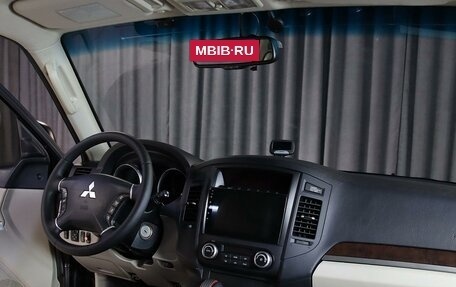 Mitsubishi Pajero IV, 2014 год, 2 019 000 рублей, 5 фотография