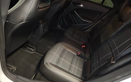 Mercedes-Benz CLA, 2014 год, 2 090 000 рублей, 16 фотография