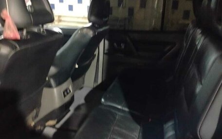 Mitsubishi Pajero III рестайлинг, 2003 год, 650 000 рублей, 5 фотография