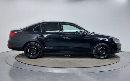 Volkswagen Jetta VI, 2013 год, 1 099 000 рублей, 4 фотография