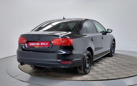Volkswagen Jetta VI, 2013 год, 1 099 000 рублей, 5 фотография