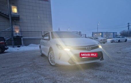 Toyota Camry, 2017 год, 2 050 000 рублей, 11 фотография