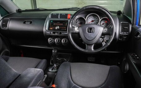 Honda Fit III, 2002 год, 424 000 рублей, 6 фотография