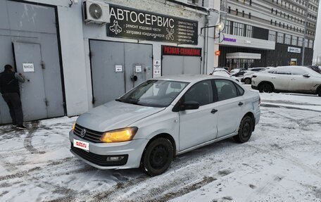 Volkswagen Polo VI (EU Market), 2019 год, 590 000 рублей, 2 фотография