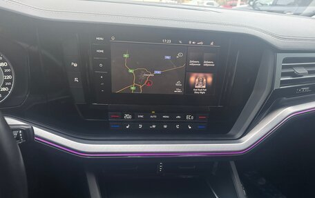 Volkswagen Touareg III, 2022 год, 6 550 000 рублей, 2 фотография