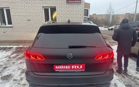 Volkswagen Touareg III, 2022 год, 6 550 000 рублей, 8 фотография
