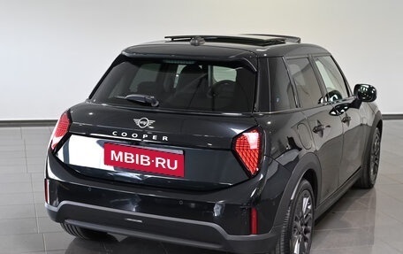 MINI Hatch, 2025 год, 4 460 000 рублей, 2 фотография