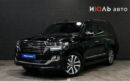 Toyota Land Cruiser 200, 2017 год, 6 340 000 рублей, 2 фотография