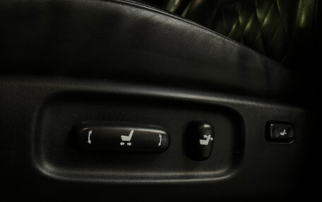 Toyota Land Cruiser 200, 2017 год, 6 340 000 рублей, 37 фотография