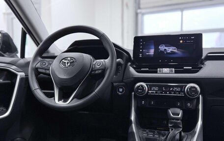 Toyota RAV4, 2025 год, 4 550 000 рублей, 21 фотография