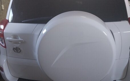 Toyota RAV4, 2011 год, 1 335 000 рублей, 1 фотография