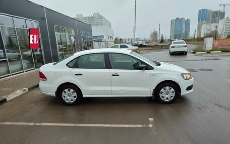 Volkswagen Polo VI (EU Market), 2013 год, 750 000 рублей, 7 фотография