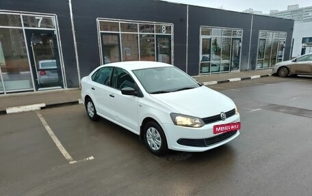 Volkswagen Polo VI (EU Market), 2013 год, 750 000 рублей, 6 фотография