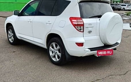 Toyota RAV4, 2011 год, 1 335 000 рублей, 3 фотография