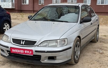 Honda Accord VII рестайлинг, 1999 год, 350 000 рублей, 1 фотография
