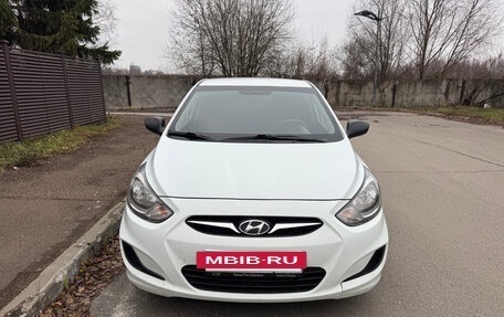 Hyundai Solaris II рестайлинг, 2013 год, 699 000 рублей, 4 фотография