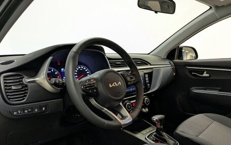 KIA Rio IV, 2022 год, 2 450 000 рублей, 16 фотография