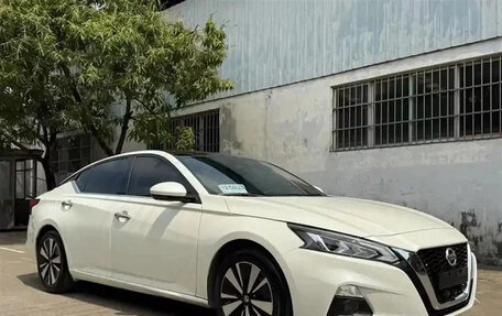 Nissan Altima VI (L34), 2022 год, 1 415 000 рублей, 3 фотография