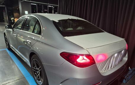 Mercedes-Benz E-Класс, 2025 год, 10 890 000 рублей, 3 фотография