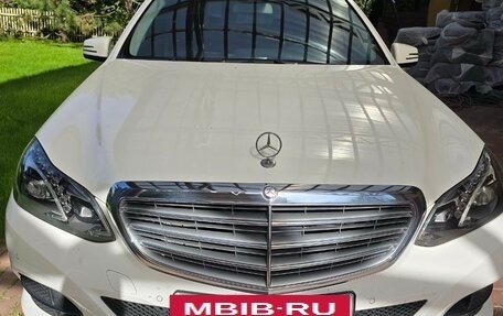 Mercedes-Benz E-Класс, 2014 год, 2 950 000 рублей, 9 фотография