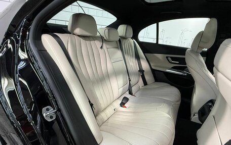 Mercedes-Benz E-Класс, 2025 год, 10 100 000 рублей, 24 фотография