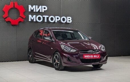 Hyundai Solaris II рестайлинг, 2013 год, 770 000 рублей, 3 фотография