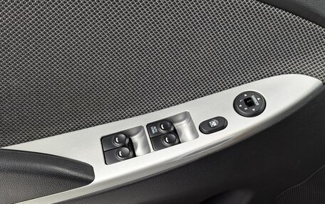 Hyundai Solaris II рестайлинг, 2013 год, 770 000 рублей, 18 фотография